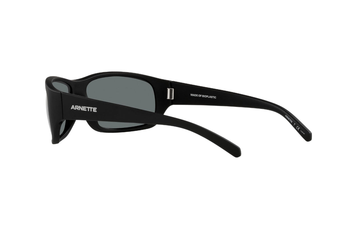 Lentes de Sol Uka-Uka Matte Black Polarizados Arnette Sustentable