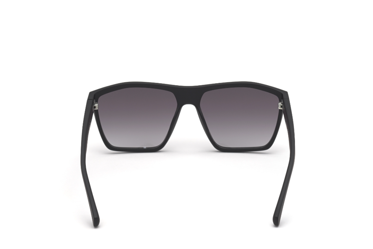 Lentes de Sol Negro Mate Gris Guess