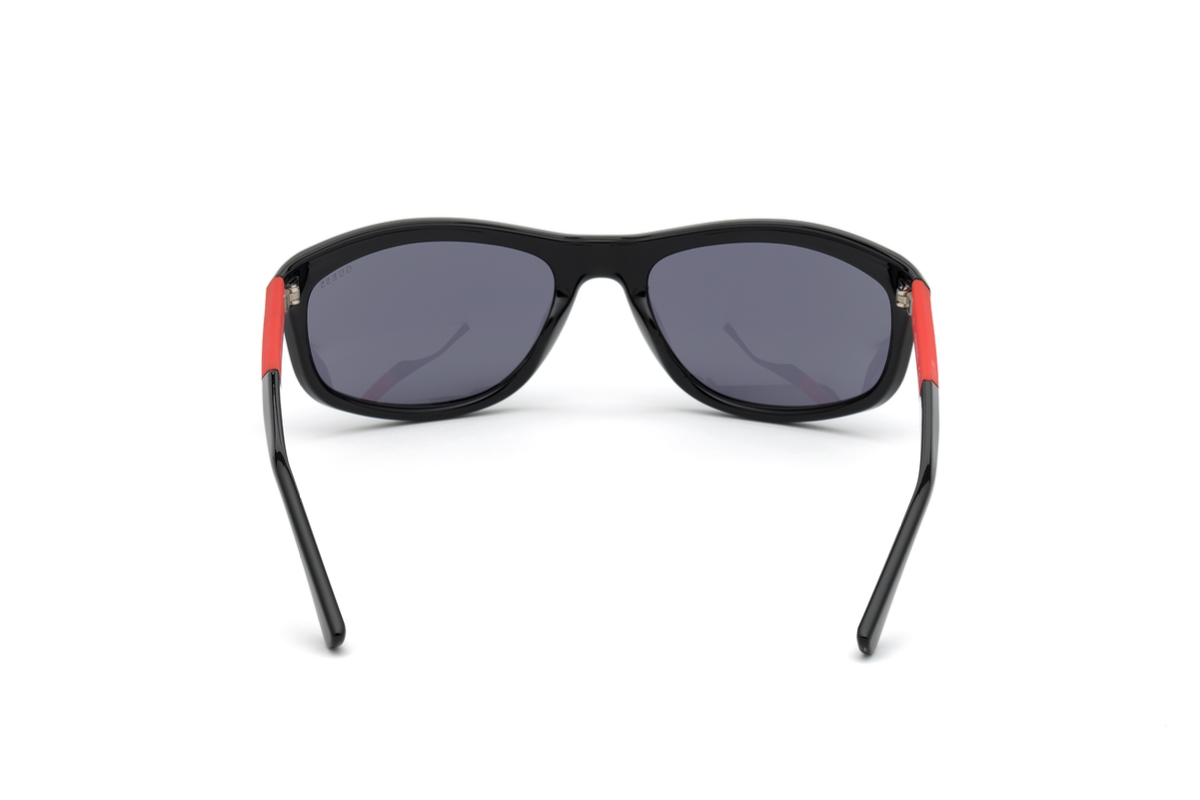 Lentes de Sol Negro Guess