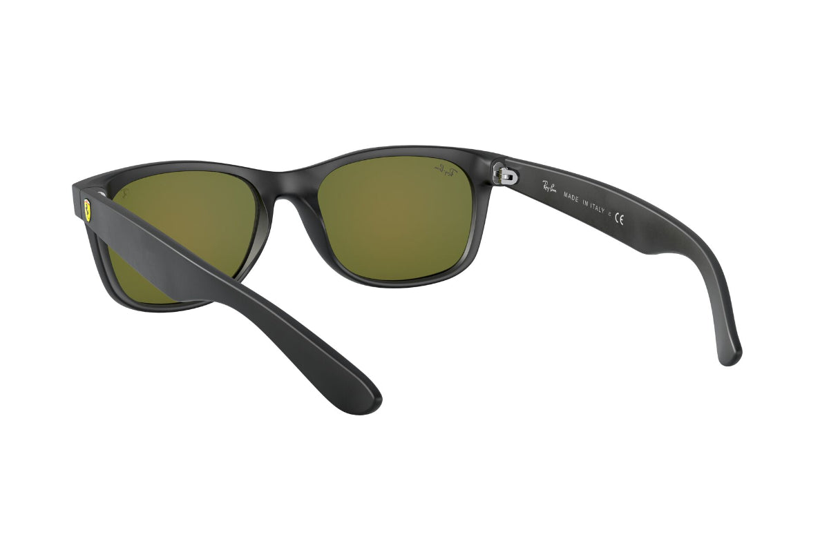 Ray-Ban Ferrari Lentes de Sol New Wayfarer Espejados RB2132M